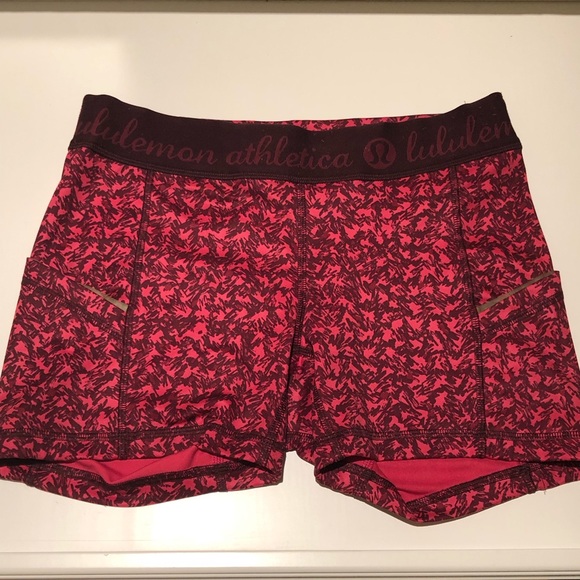 lululemon athletica Pants - lululemon | size 6 | pink/maroon print shorts